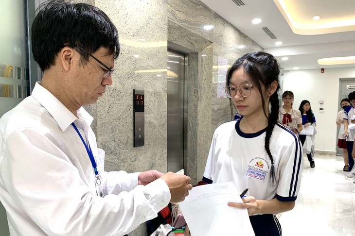 Đại học Quốc gia TP.HCM lên tiếng: Không bắt buộc thi đánh giá năng lực để xét tuyển 2026 - Ảnh 1.