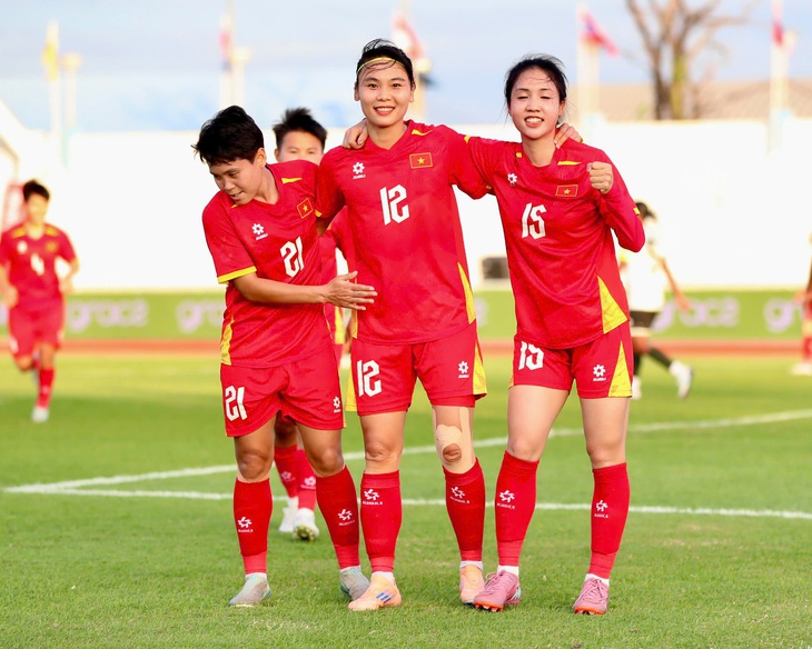 bóng đá nữ việt nam - Ảnh 2.