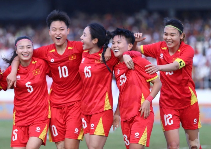 Tuyển nữ Việt Nam - Indonesia: Hướng về trận chung kết - Ảnh 1. tuyển nữ việt nam - Ảnh 1.