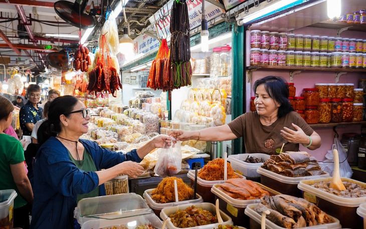 Tiểu thương thừa nhận chuyển đổi sớm, hưởng lợi sớm - Ảnh 5.