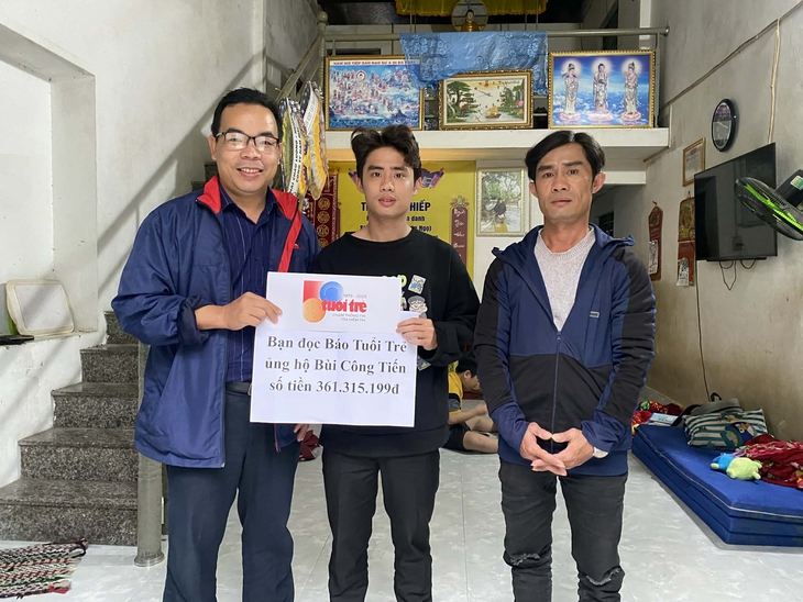Bạn đọc Tuổi Trẻ tiếp sức 361 triệu đồng cho nam sinh viên từng xin nợ nửa học phí - Ảnh 1.