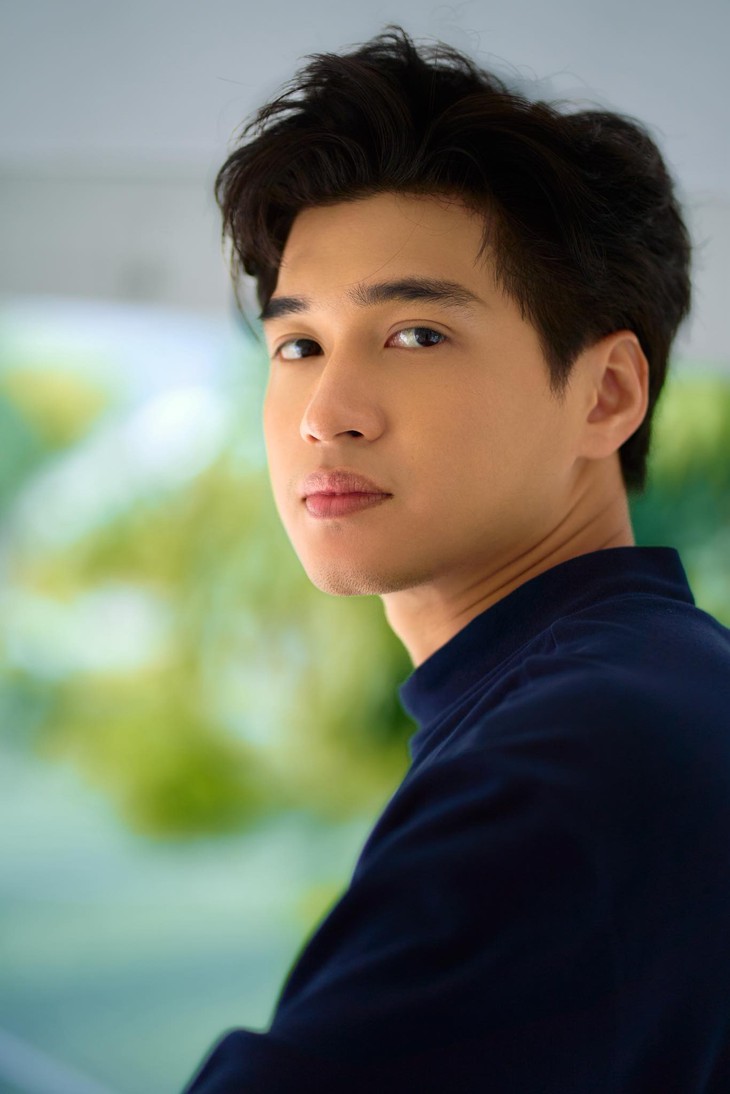 Sao nam tên lạ, đóng 3 phim trong năm doanh thu đều trên 200 tỉ - Ảnh 5.