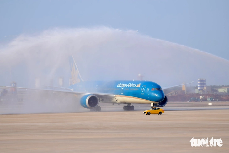 Máy bay Boeing 787 đã hạ cánh an toàn xuống sân bay Long Thành lúc 16h hôm nay - Ảnh 2. sân bay Long Thành - Ảnh 3.
