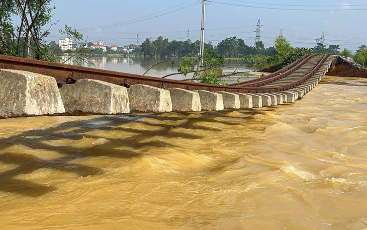 Dự báo thời tiết hôm nay: Quảng Trị đến Đắk Lắk có nơi mưa to - Ảnh 2.