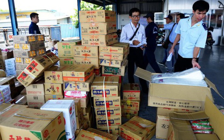 Từ phòng thí nghiệm đến hồ sơ công bố sản phẩm: Mạng lưới phiếu kiểm nghiệm giả hoạt động ra sao? - Ảnh 2.