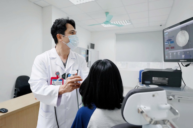 Tiếng ồn ào gây hại sức khỏe tinh thần và thể chất ra sao? - Ảnh 1. Cuối năm tiệc tùng, karaoke ồn ào khắp xóm, tiếng ồn gây hại sức khỏe tinh thần, thể chất ra sao? - Ảnh 1.