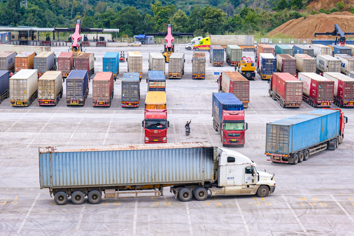 cửa khẩu - Ảnh 2.