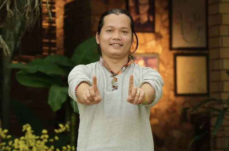 Netizen tràn vào FB Hoàng Hoa Trung đòi mở lớp tin học văn phòng - Ảnh 2.