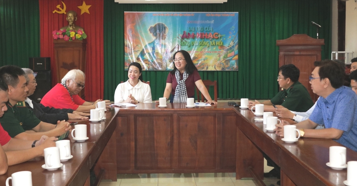 - Ảnh 1. âm nhạc - Ảnh 1.