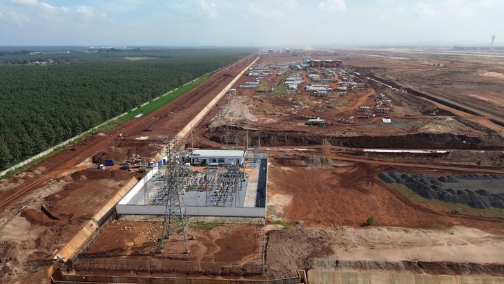Đóng điện công trình điện 110kV phục vụ sân bay Long Thành - Ảnh 2.