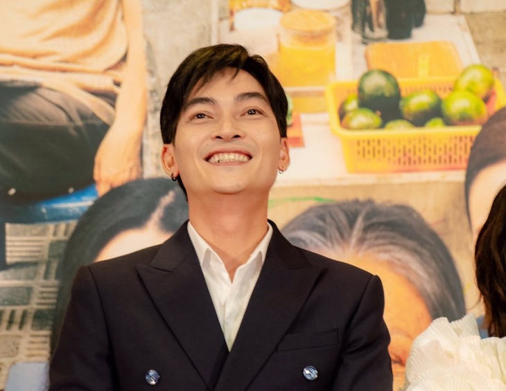 Sau thành công 'Cục vàng của ngoại', Khương Ngọc sản xuất phim 'Lên hương' - Ảnh 1. Khương Ngọc - Ảnh 1.