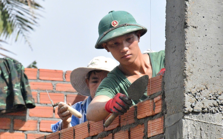 Thần tốc và thành công - Ảnh 1.