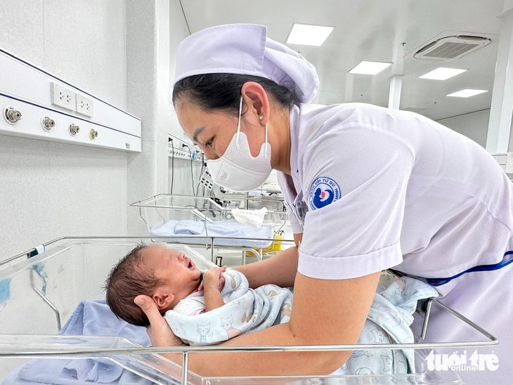 bỏ rơi - Ảnh 1.