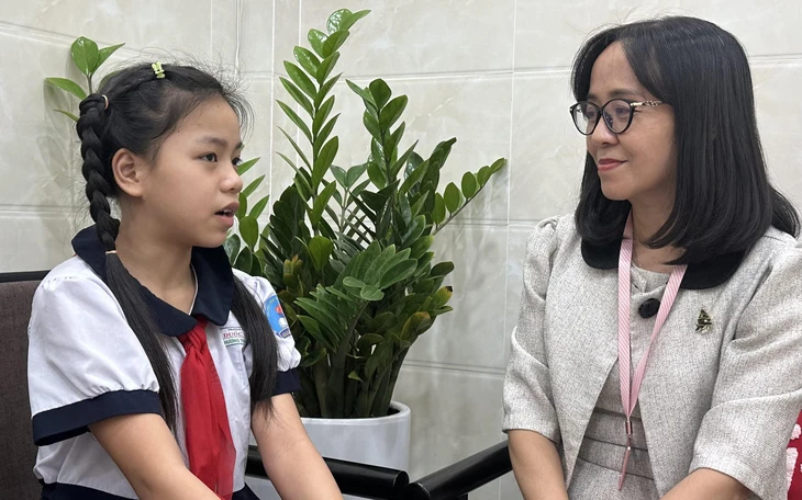 Cơn 'sốt' học bơi mùa hè: Cha mẹ lưu ý gì? - Ảnh 3.