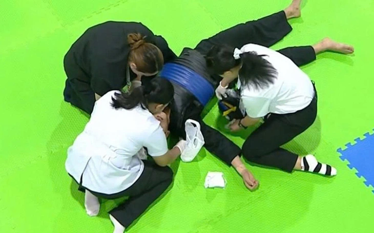 Đội thuyền buồm của Hoàng hậu Thái Lan chạm một tay đến HCV SEA Games 33 - Ảnh 2.