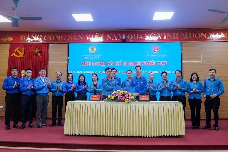 giờ làm - Ảnh 3.