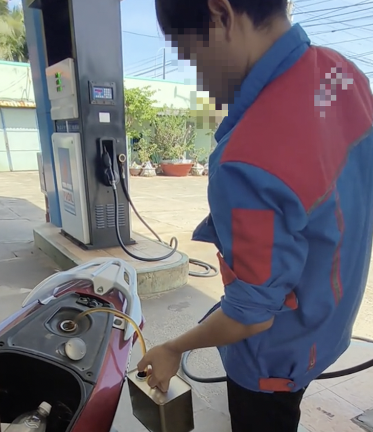 cây xăng - Ảnh 1.