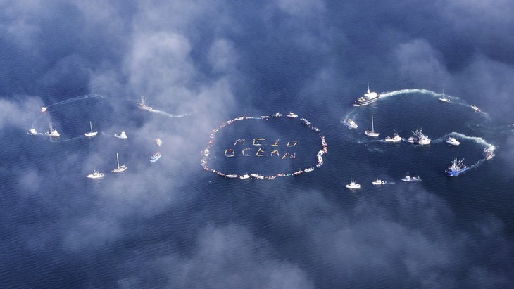 Đại dương lệch nhịp - Ảnh 2.