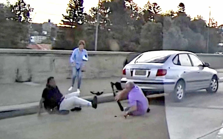 Nghi phạm xả súng Úc đã tỉnh, chịu 59 cáo buộc - Ảnh 2.