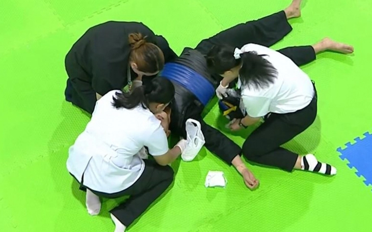 HLV giúp Thái Lan giành HCV SEA Games 33 vừa qua đời sau tai nạn kinh hoàng - Ảnh 2.