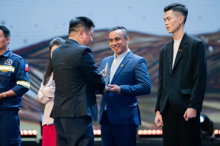 Mái ấm gia đình Việt - Ảnh 7.