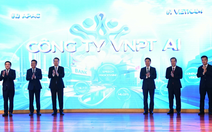 Tìm ra quán quân đường đua ‘tỉ đồng’ VNPT AI Hackathon 2025 - Ảnh 5.