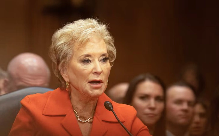 Làm rõ video giả mạo tuyên bố 'đảo chính' ở Pháp - Ảnh 3.