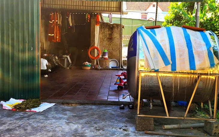 Khởi tố, bắt tạm giam 3 thanh niên chém chết người trong quán nhậu - Ảnh 3.