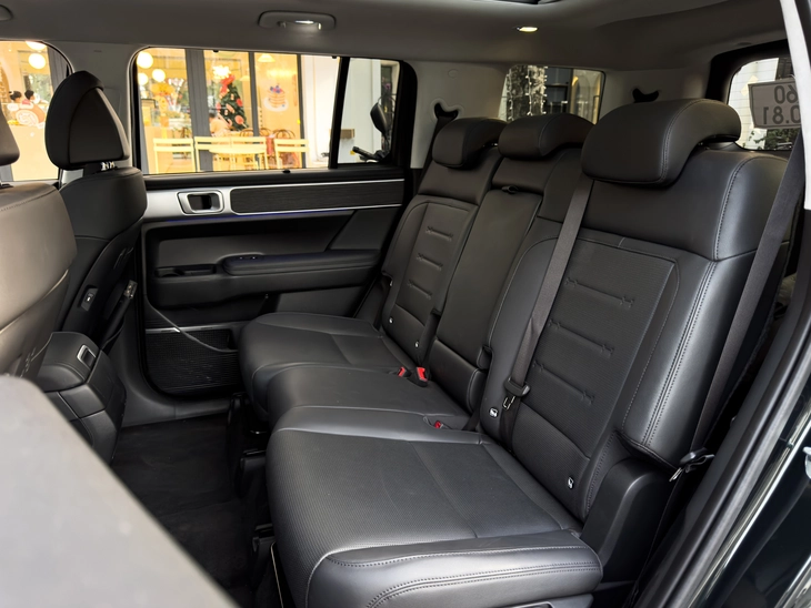 Hyundai Santa Fe Hybrid - Ảnh 14.