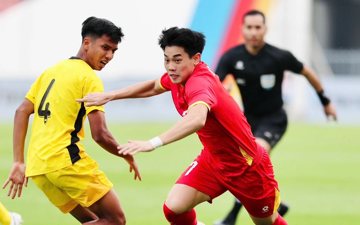 Trọng tài FIFA người Iran bắt trận U22 Việt Nam - Thái Lan - Ảnh 3.