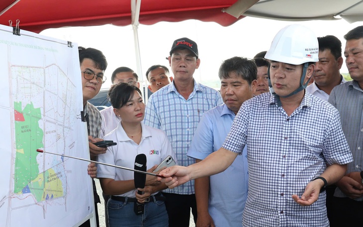 Khánh Hòa ký kết hợp đồng đầu tư dự án nhà máy nhiệt điện LNG Cà Ná  - Ảnh 3.