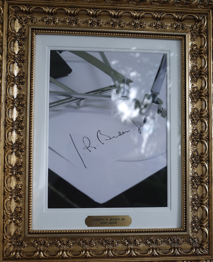 ‘Đại lộ Danh vọng Tổng thống’ tại Nhà Trắng bị cáo buộc có nhiều thông tin sai, lời lẽ công kích - Ảnh 3.