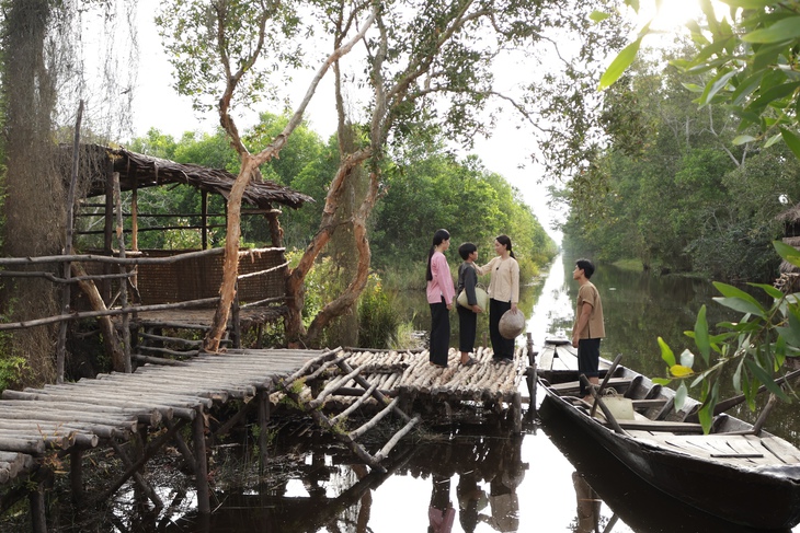 Thu Trang mang bụng bầu, tái hiện đám giỗ miền Tây linh đình trong 'Ai thương ai mến' - Ảnh 3. Thu Trang - Ảnh 3.