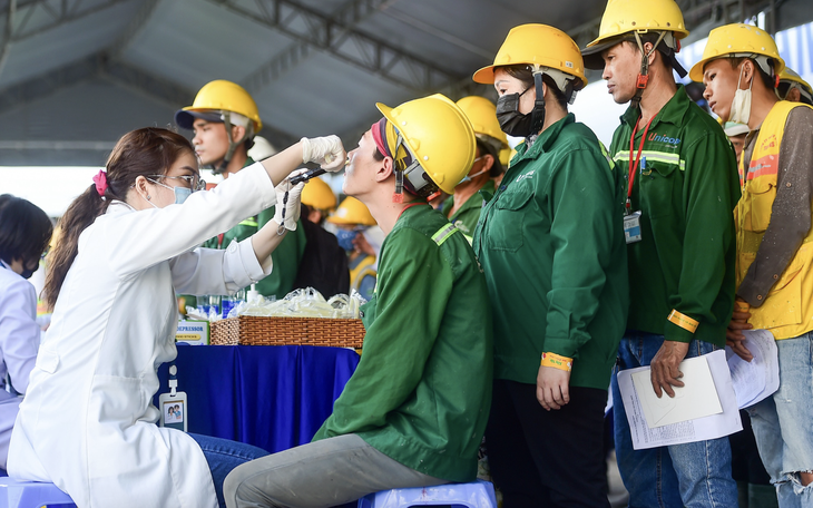 Xây Tết sẽ đến với hơn 8.000 công nhân xây dựng, công nhân vệ sinh TP.HCM - Ảnh 4.