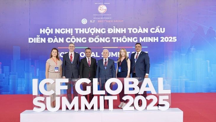 TP.HCM đăng cai diễn đàn Cộng đồng thông minh thế giới 2025 - Ảnh 1. TP.HCM - Ảnh 1.