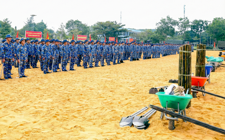 San sẻ cùng thầy trò vùng bão lũ Gia Lai - Ảnh 2.