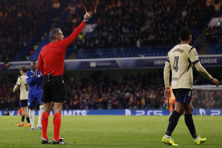 Barcelona - Ảnh 2.