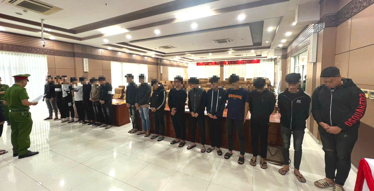 hỗn chiến - Ảnh 1.