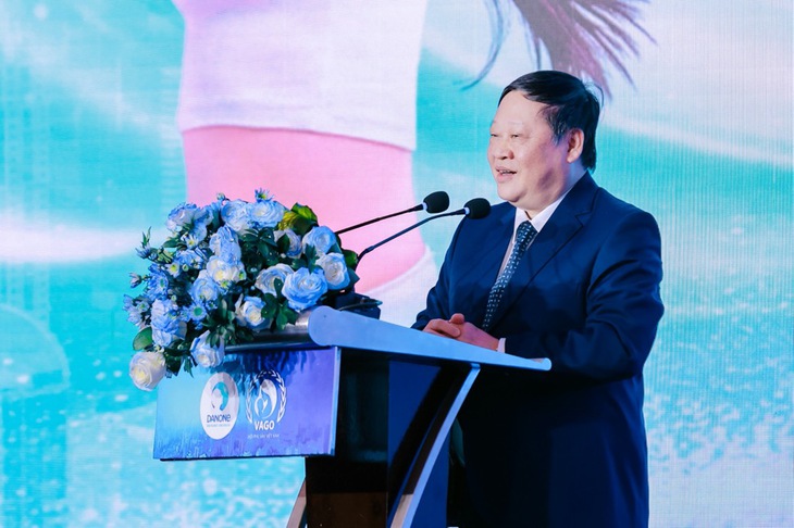 nhân viên y tế - Ảnh 2.