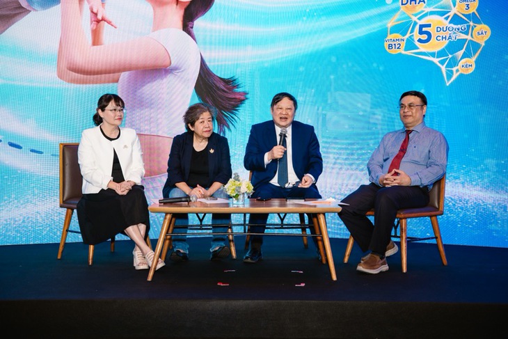 nhân viên y tế - Ảnh 5.