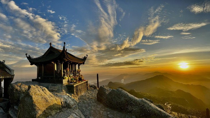  Quần thể di tích Yên Tử - Vĩnh Nghiêm - Côn Sơn, Kiếp Bạc đón nhận bằng Di sản văn hóa thế giới - Ảnh 2.