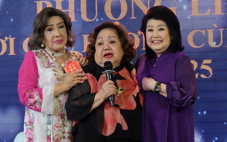 Phượng Liên, Lệ Thủy trên chuyến tàu Về với quê hương - Ảnh 3.