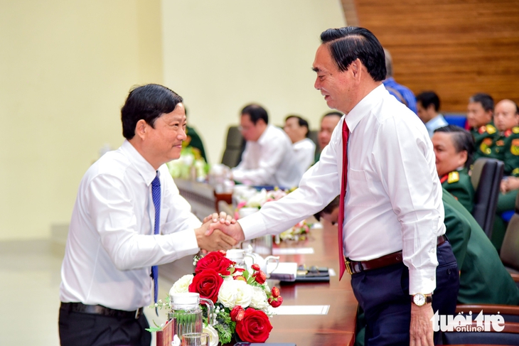 TP.HCM gặp mặt cán bộ nghỉ hưu ôn truyền thống Ngày thành lập Quân đội nhân dân Việt Nam - Ảnh 7.