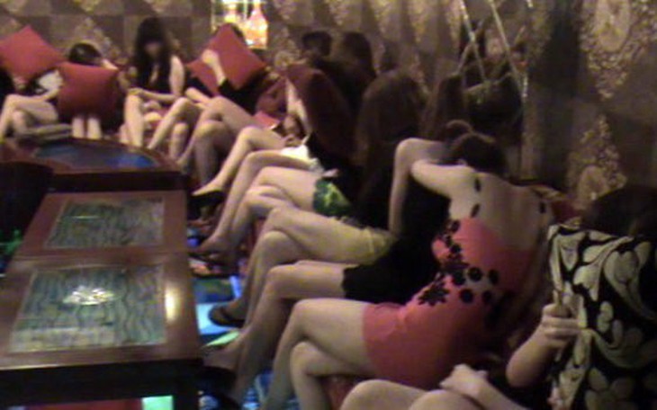 Phòng chống khiêu dâm, kích dục núp bóng kinh doanh dịch vụ: Không chỉ dừng ở cam kết - Ảnh 2.