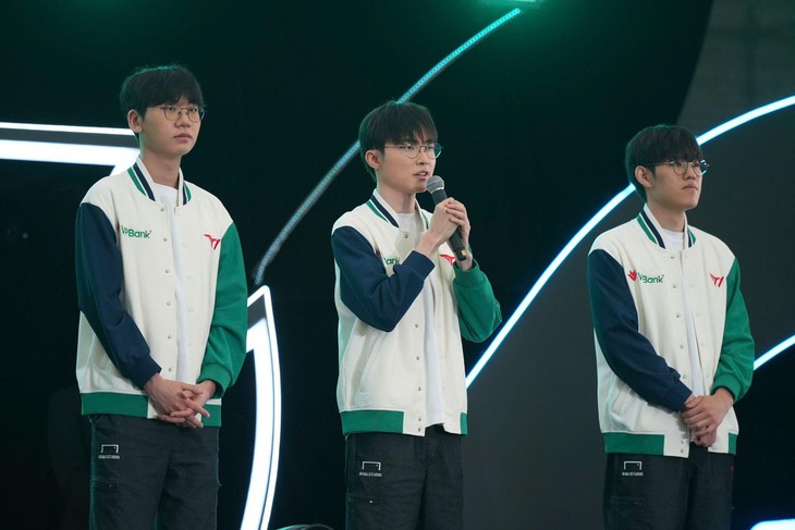 Faker và T1 khuấy động không khí cuồng nhiệt tại lễ hội eSport của VPBank - Ảnh 3.