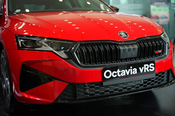 Skoda Octavia - Ảnh 6.