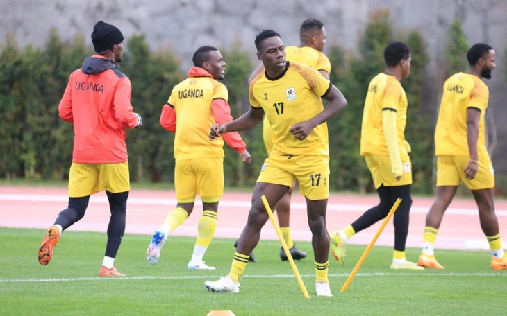 VĐV người Mỹ vô địch siêu marathon băng sa mạc khi mang thai 5 tháng - Ảnh 4.