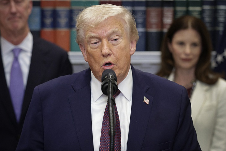 Triệu hồi gần 30 đại sứ, Mỹ ‘thay máu’ ngoại giao toàn cầu - Ảnh 1.