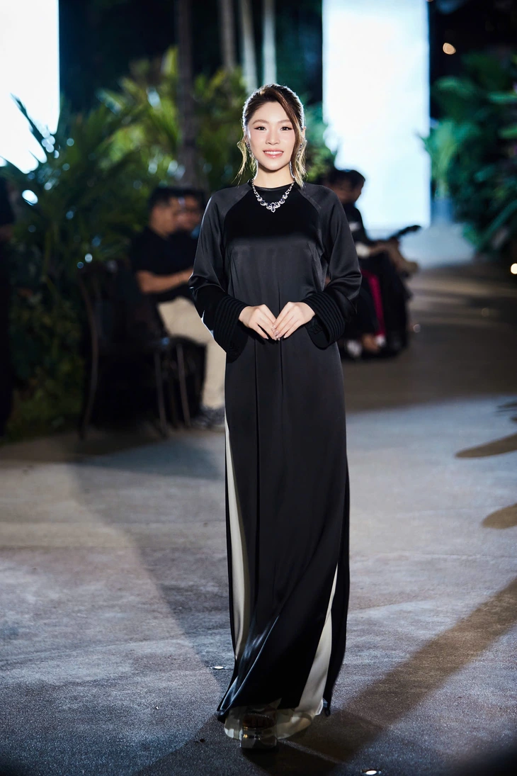 Võ Việt Chung - Ảnh 5.