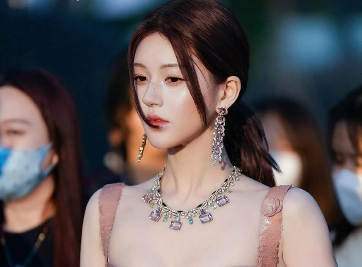 Triệu Lộ Tư - Ảnh 2.